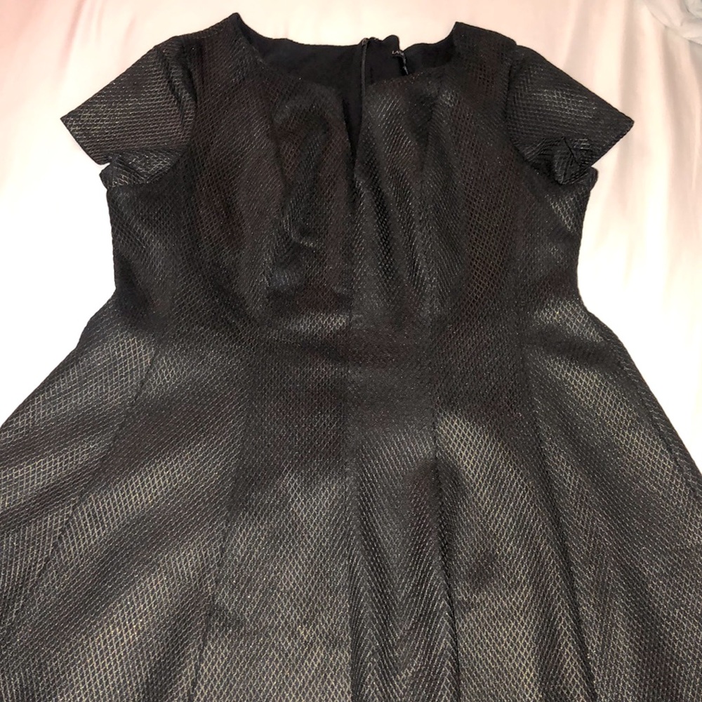 LB- FORMAL SHORT A-LINE DRESS SIZE 24/26
